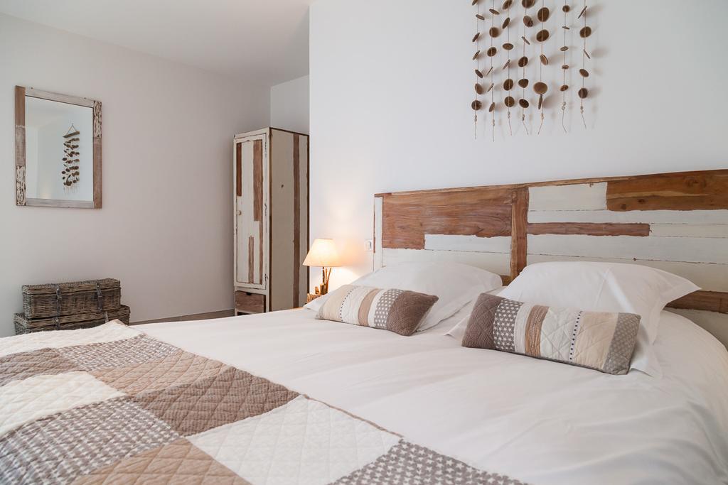 Bed and Breakfast Le Soleil Et Les Etoiles Saint-Sauveur-d'Aunis Zimmer foto