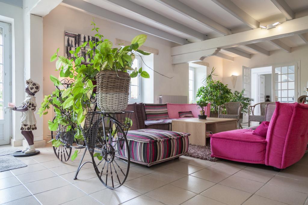 Bed and Breakfast Le Soleil Et Les Etoiles Saint-Sauveur-d'Aunis Exterior foto
